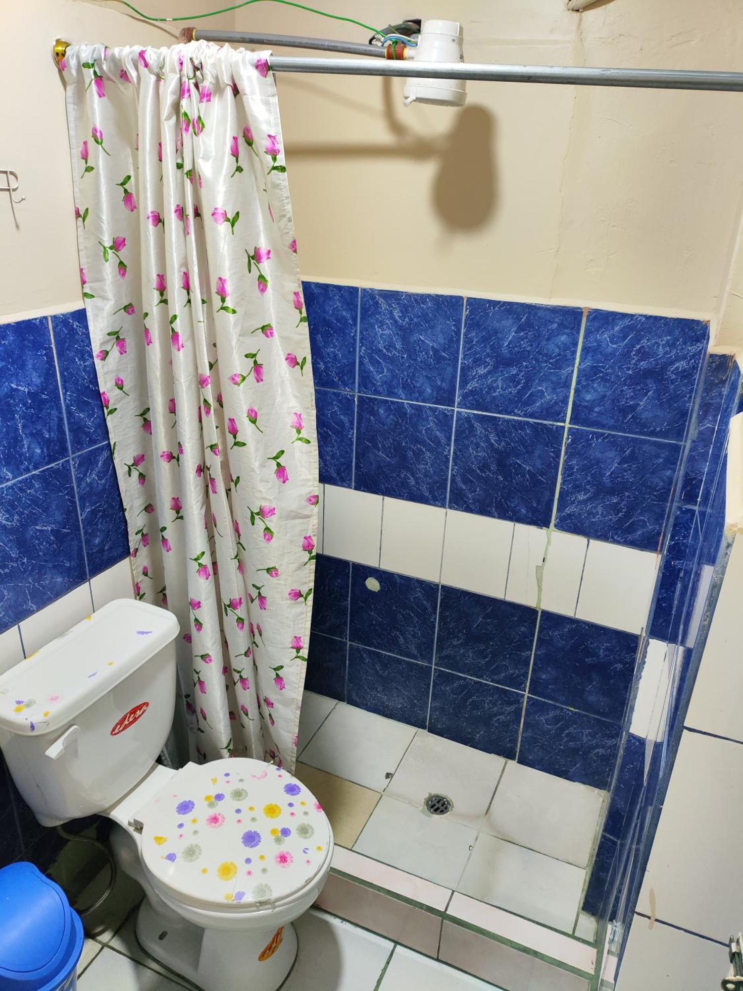 Hostal Latitud Ecuem Quito Exterior photo